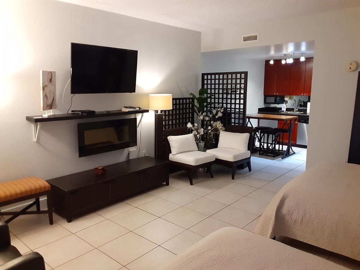 Riverview, Studio 507, Beach Steps Away!+Pool+Wifi Ръскин Екстериор снимка